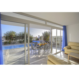 VILLA MEDINA in EL MADROÑAL