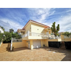Villa en La Caleta Golf