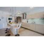 SOLD Wonderful villa in Madroñal neighborhood for sale.