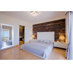 SOLD Wonderful villa in Madroñal neighborhood for sale.