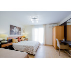 SOLD Wonderful villa in Madroñal neighborhood for sale.