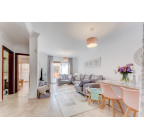 Beautiful villa in Villas Del Duque