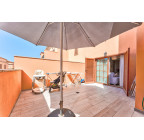 Beautiful villa in Villas Del Duque